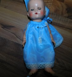 tiny tears blue 1100
